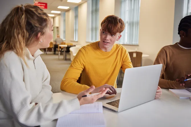 How to Start an Argumentative Essay with Examples and Tips